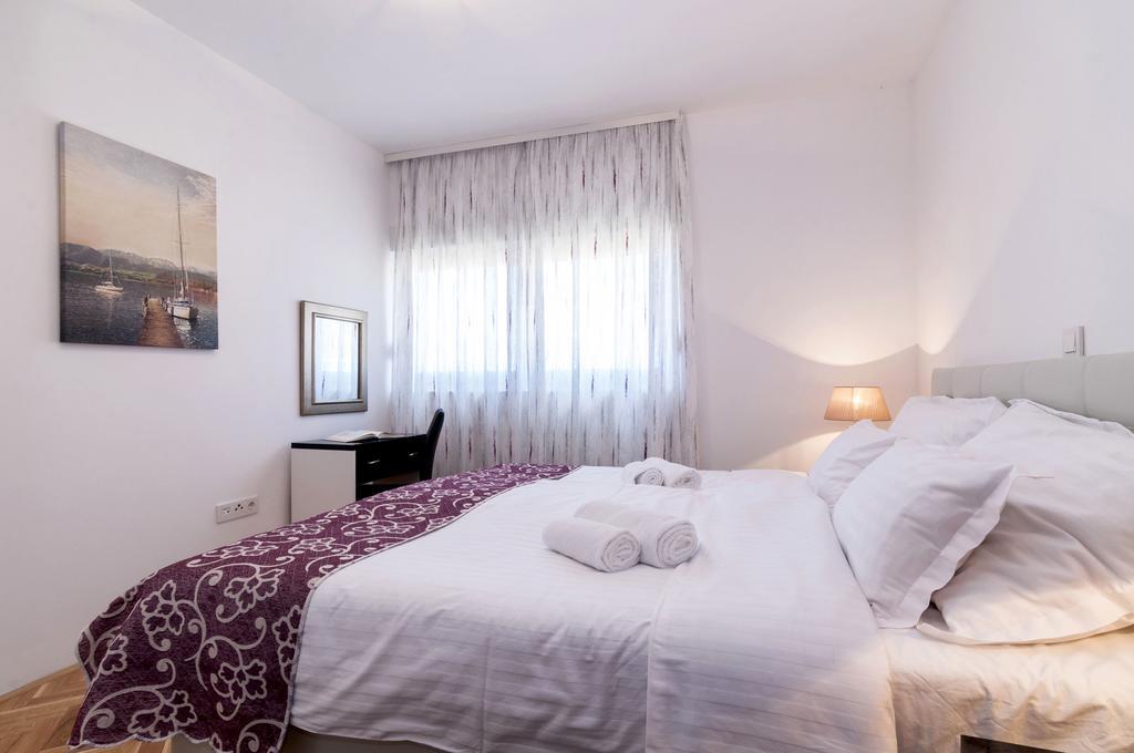 Sukošan White Residence Accommodation מראה חיצוני תמונה