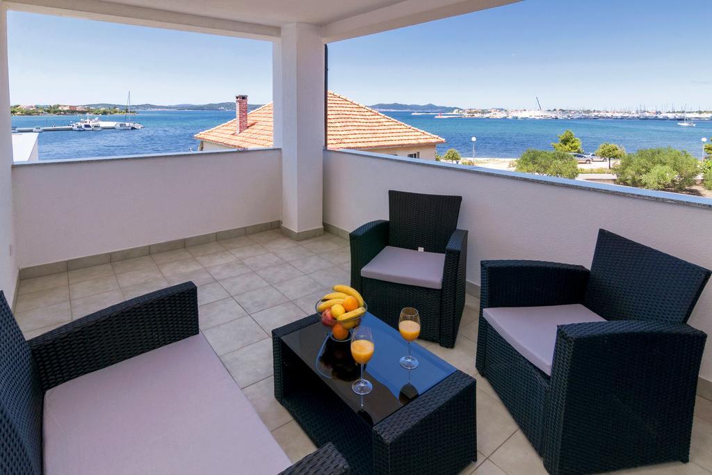 Sukošan White Residence Accommodation מראה חיצוני תמונה