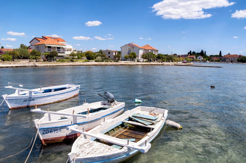 Sukošan White Residence Accommodation מראה חיצוני תמונה